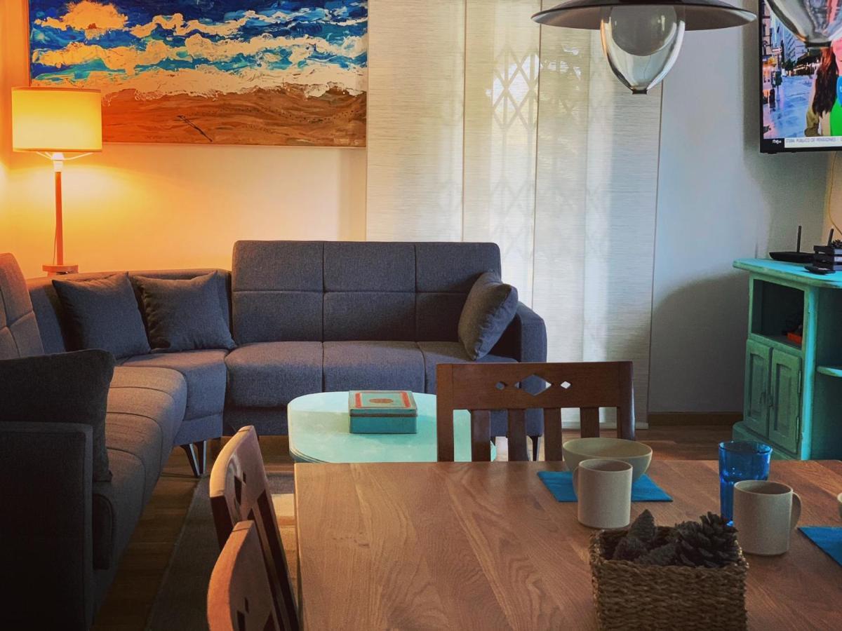 Villa Mas Blau โยเรตเดมาร์ ภายนอก รูปภาพ