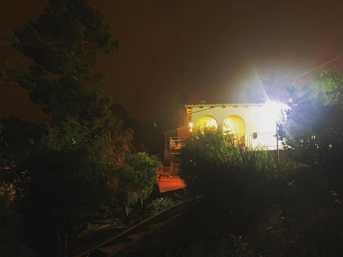 Villa Mas Blau โยเรตเดมาร์ ภายนอก รูปภาพ